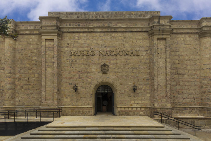 Fachada del Museo Nacional de Colombia 